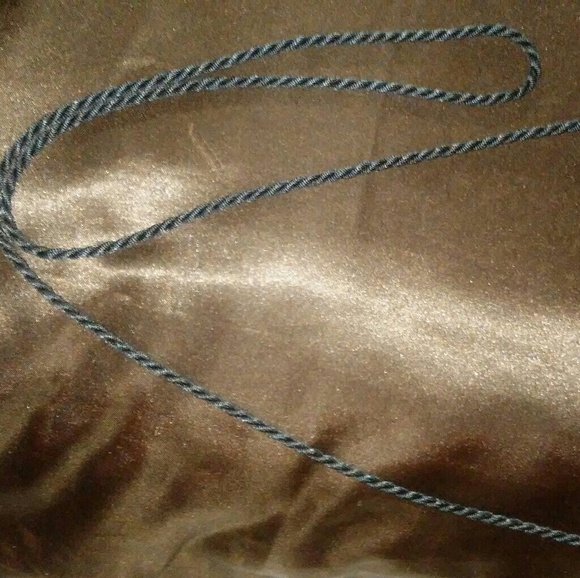 Black Velvet Pouch - Picture 3 of 4